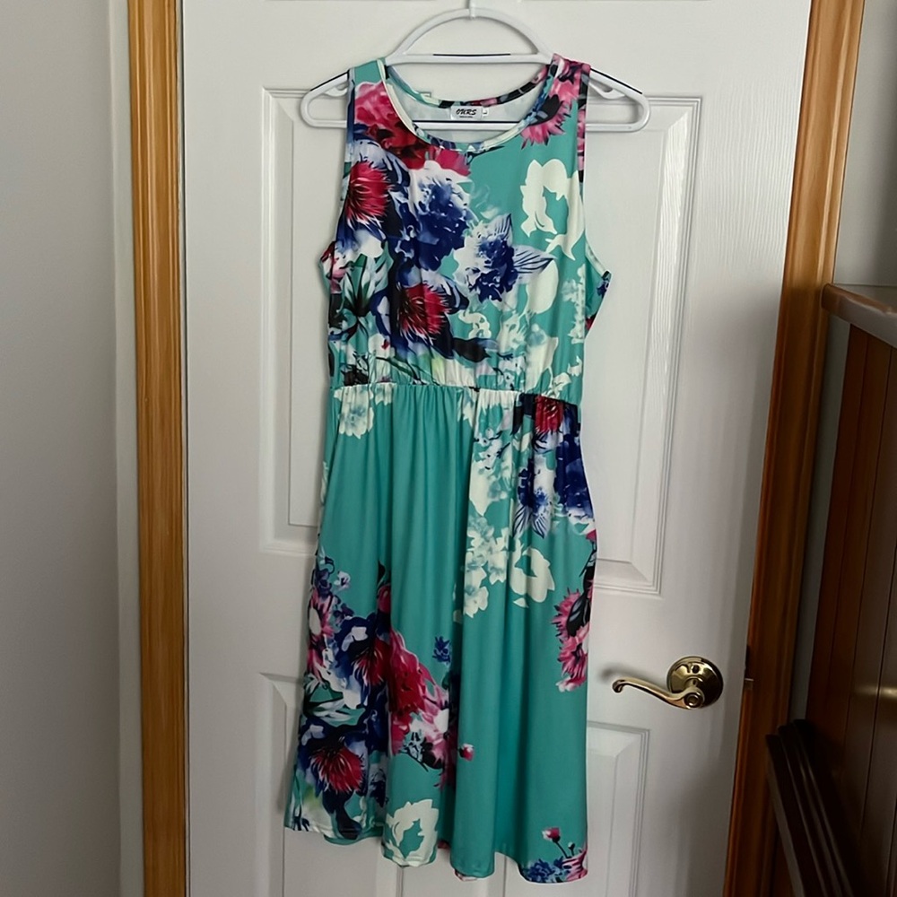 Women’s Summer Dress